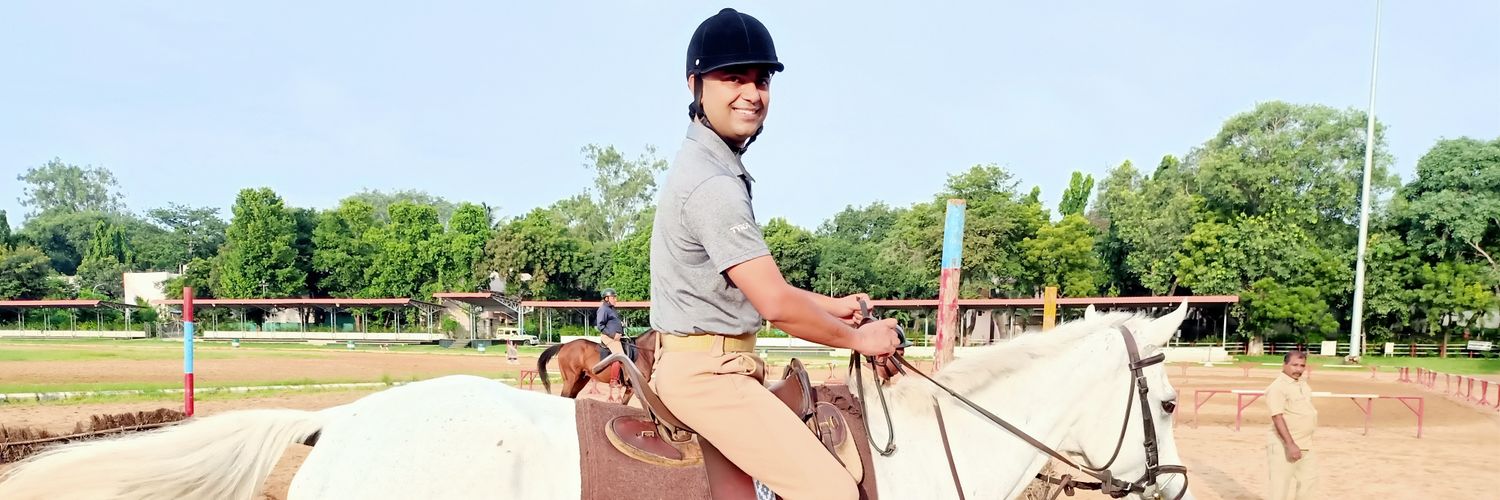 ManushPareek's profile banner image