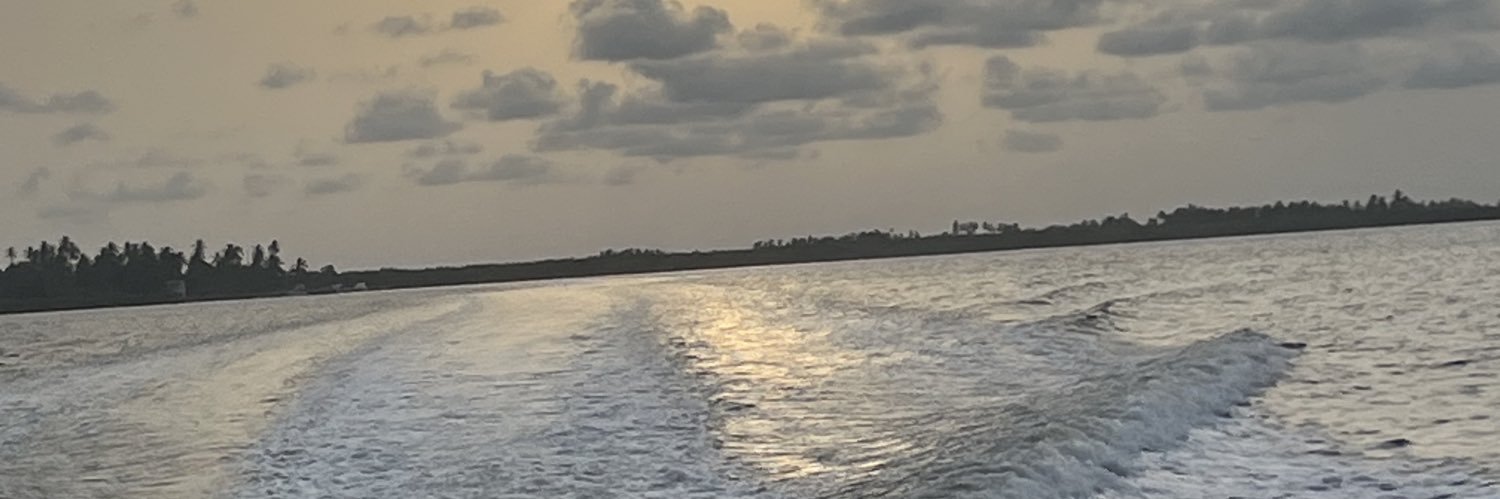 B_ryth's profile banner image