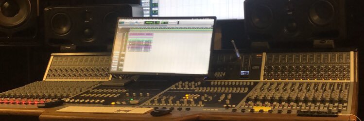 عمر بن اسماعيل banner