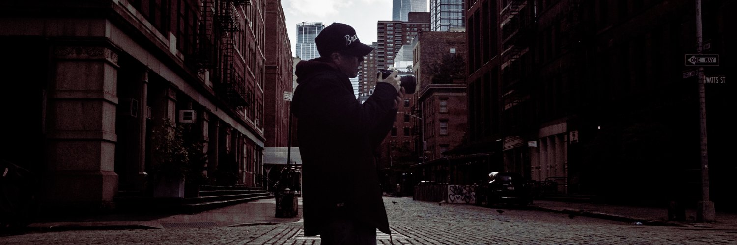 dthom88's profile banner image