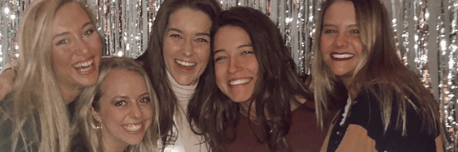 hailey_barry's profile banner image