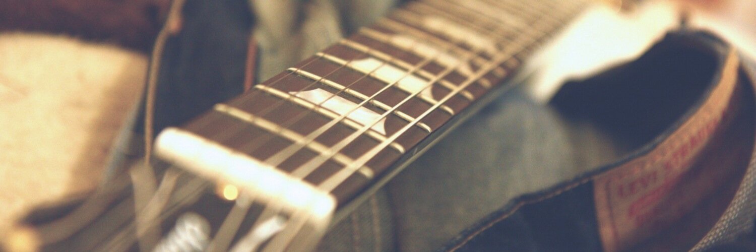 petruj87's profile banner image