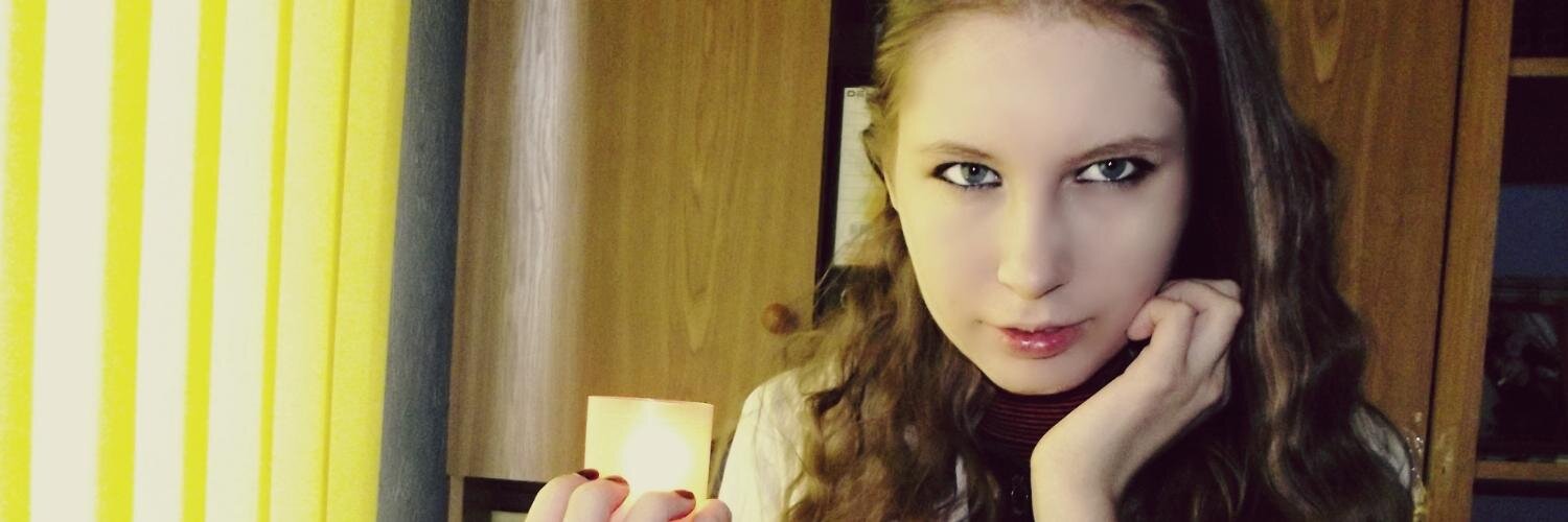 Caitlin_abby's profile banner image