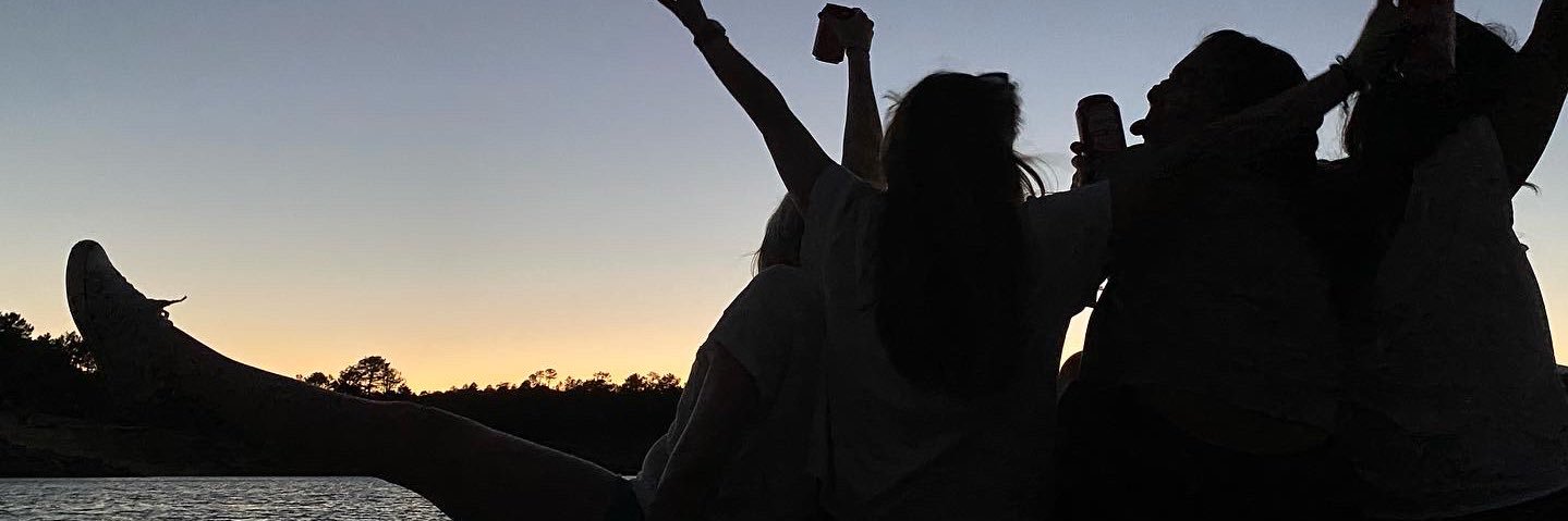 MarinaTorres95's profile banner image