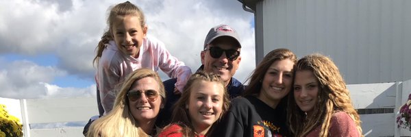 ronmas12 Profile Banner