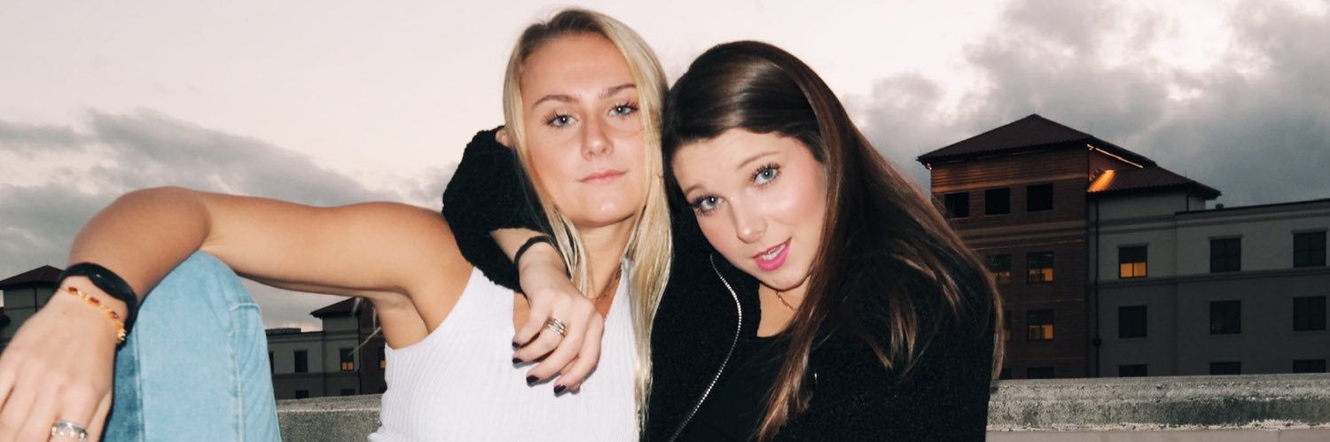 __rileyb's profile banner image