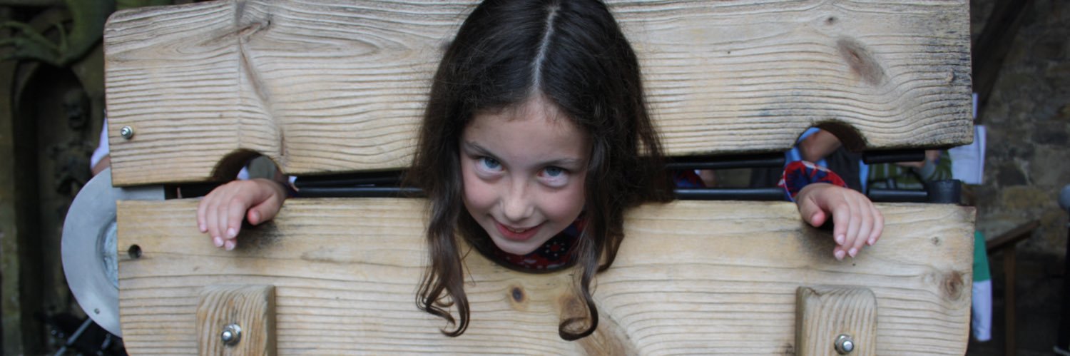 caitlinsstewart's profile banner image