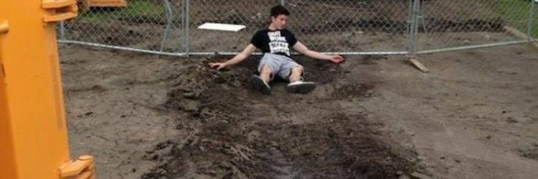 vericky95's profile banner image
