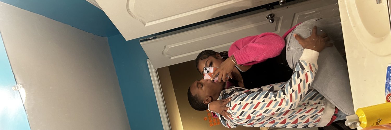 duhhitslee's profile banner image