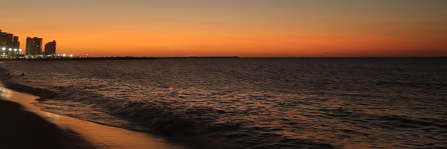 meruc1o's profile banner image