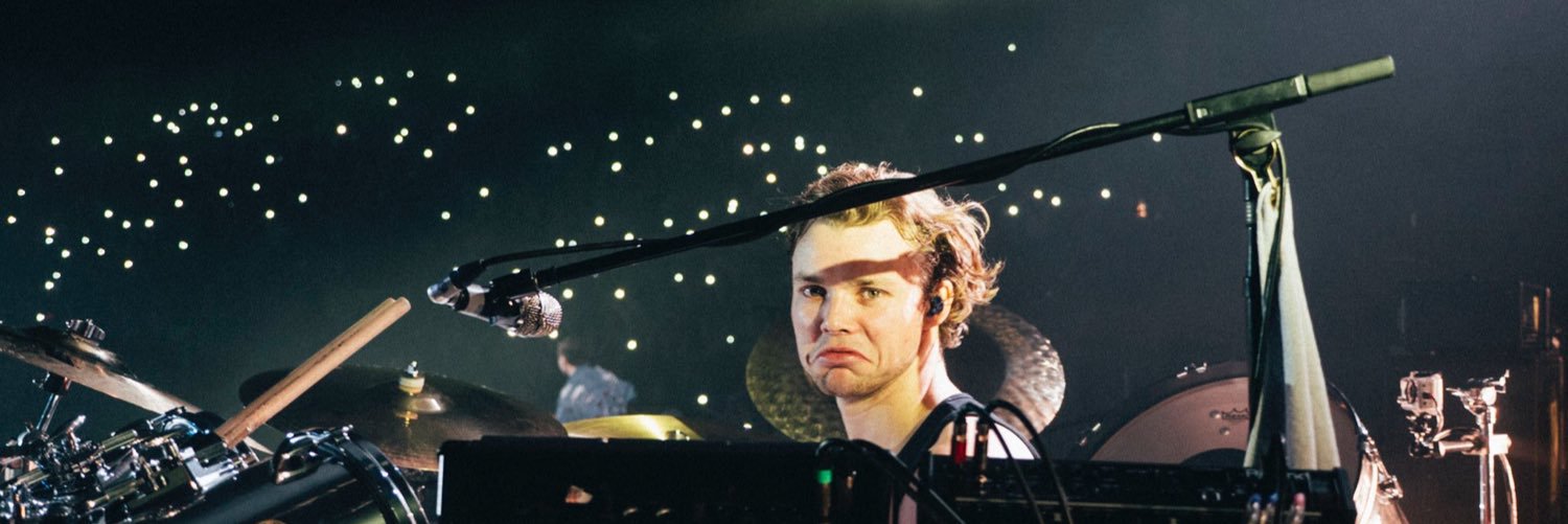 1dirwinian's profile banner image