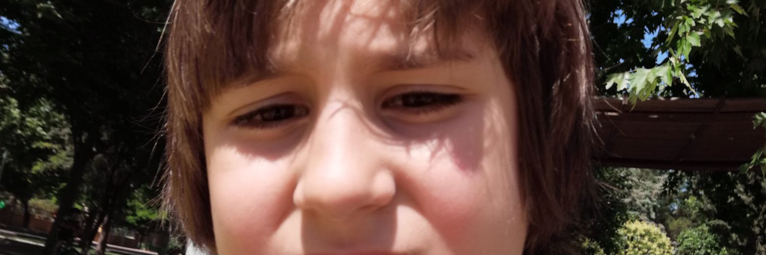 esrasarba1's profile banner image