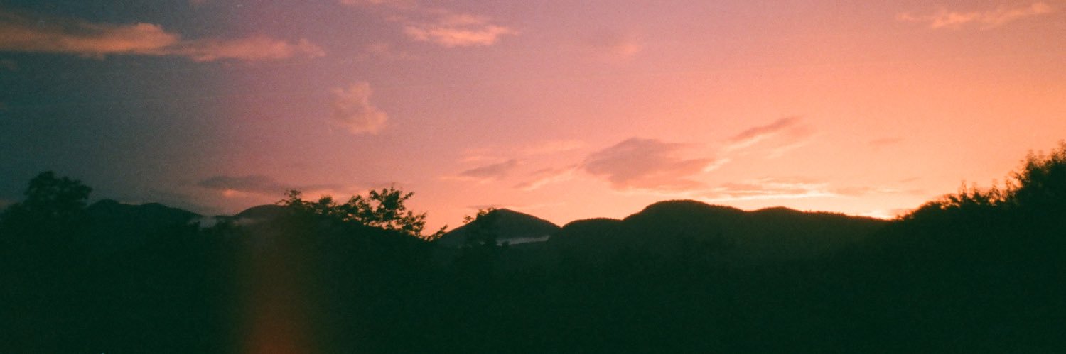 busssin's profile banner image