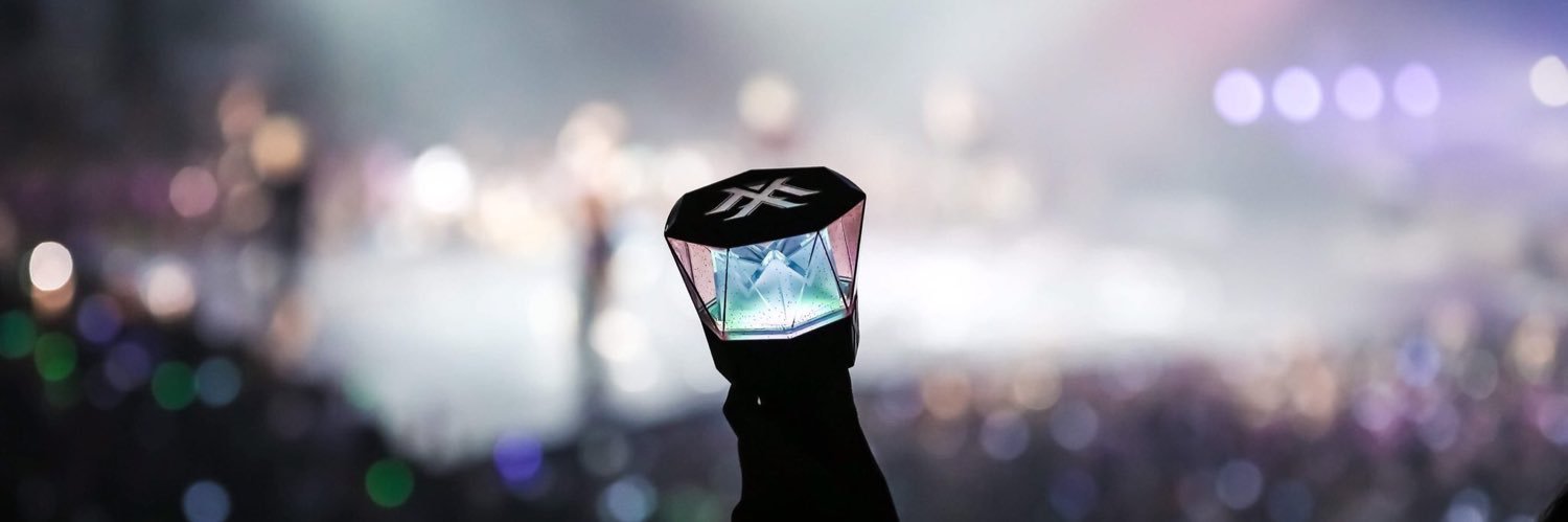 inainot_'s profile banner image