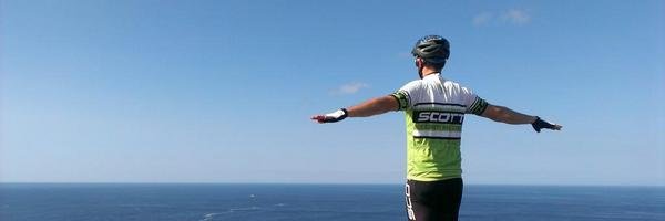 AsierDesoto's profile banner image
