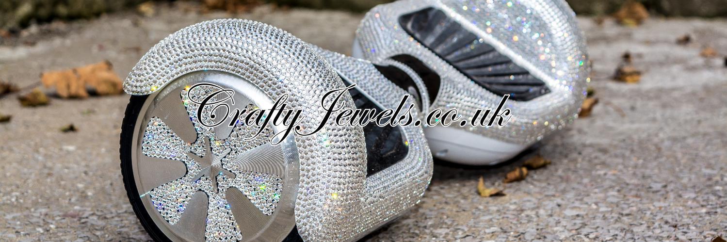 CraftyJewels's profile banner image