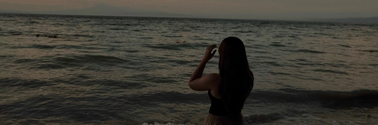 noturjuls's profile banner image