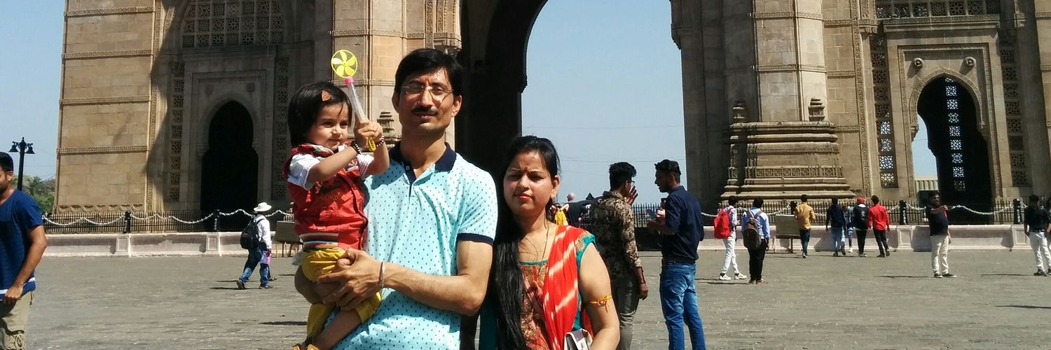 saurav_vini's profile banner image