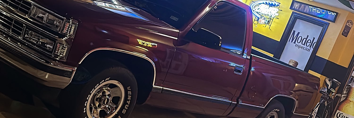 santosherrera22's profile banner image
