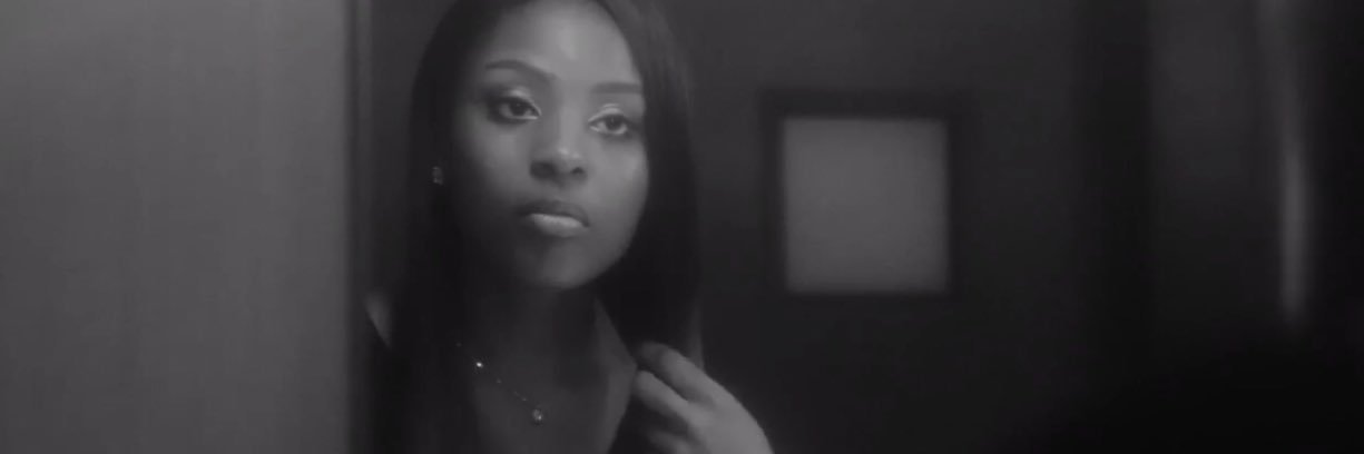 queenclairehere's profile banner image