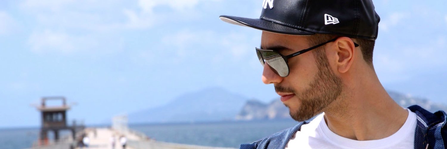 _flyingrobin's profile banner image