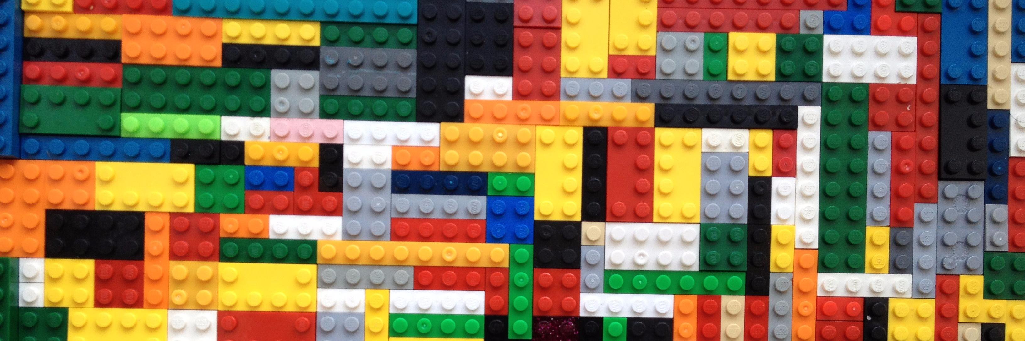 Aaron Davis 🏘️ banner