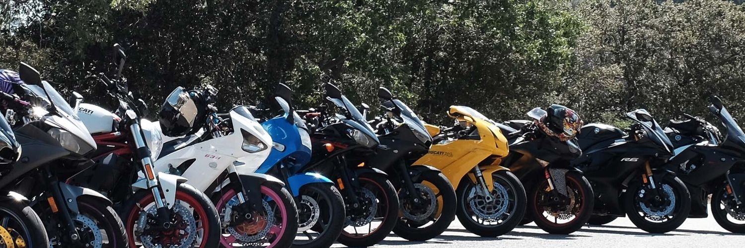 Tommy Comirnaty banner