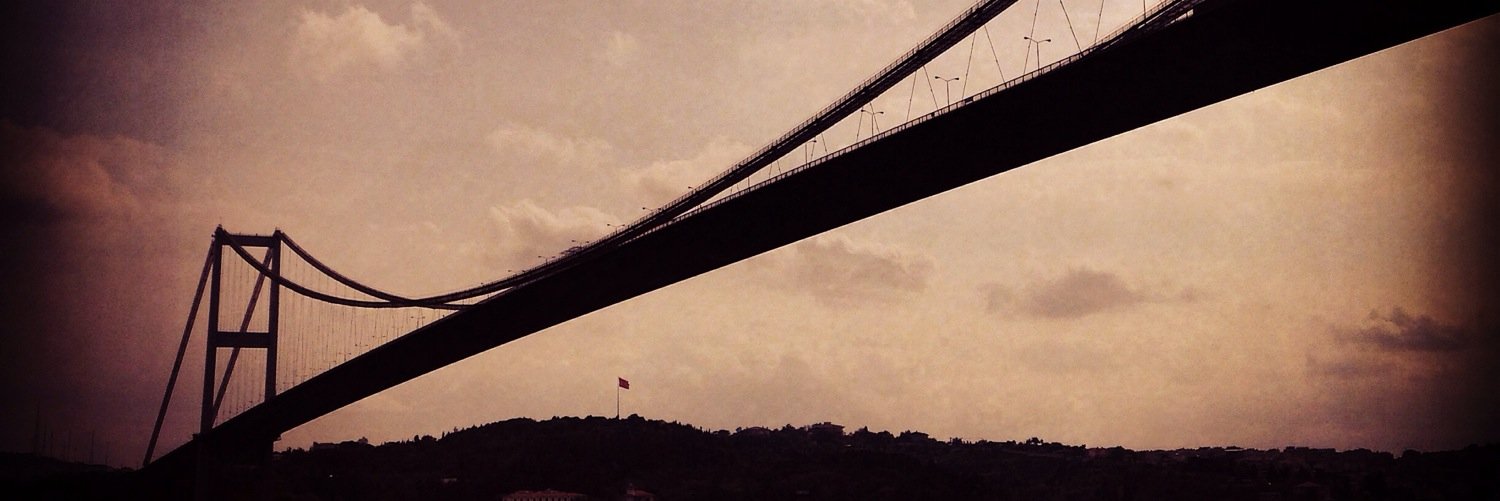 ozqesert's profile banner image
