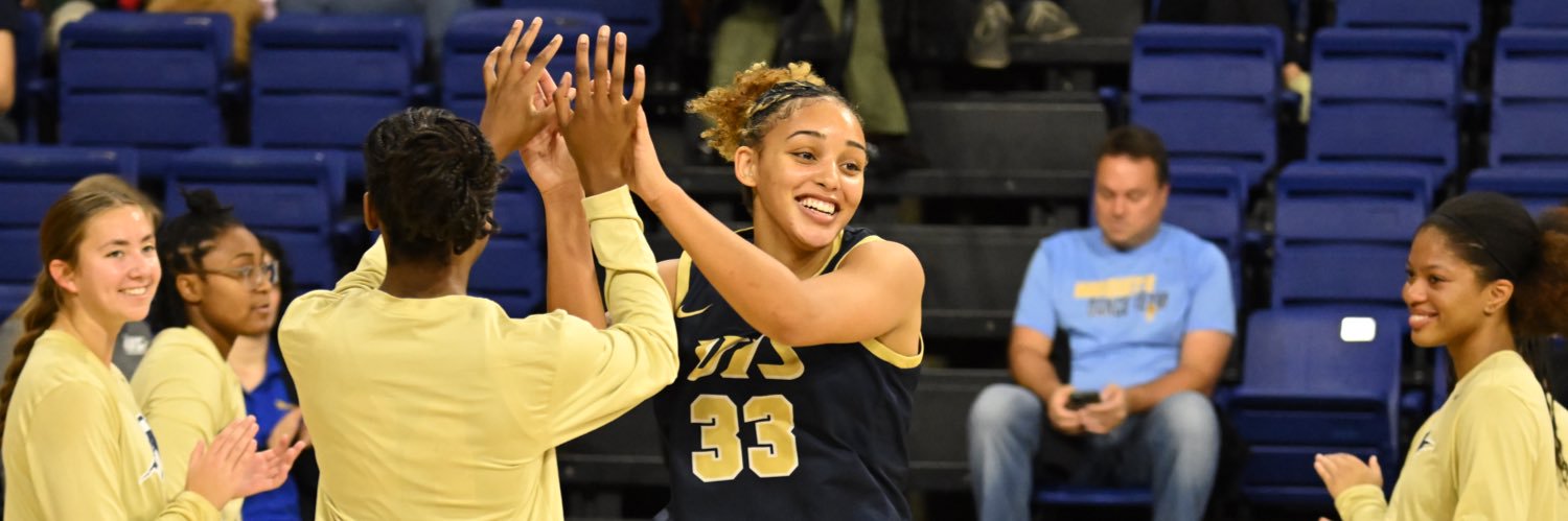 UIS Women’s Basketball banner