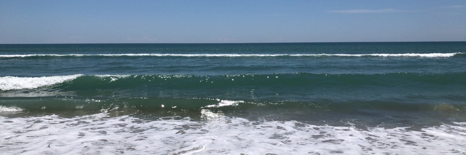 lo63012's profile banner image