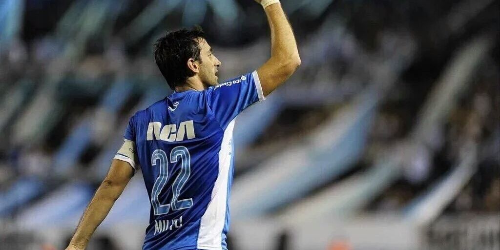 Tomi 💫 banner