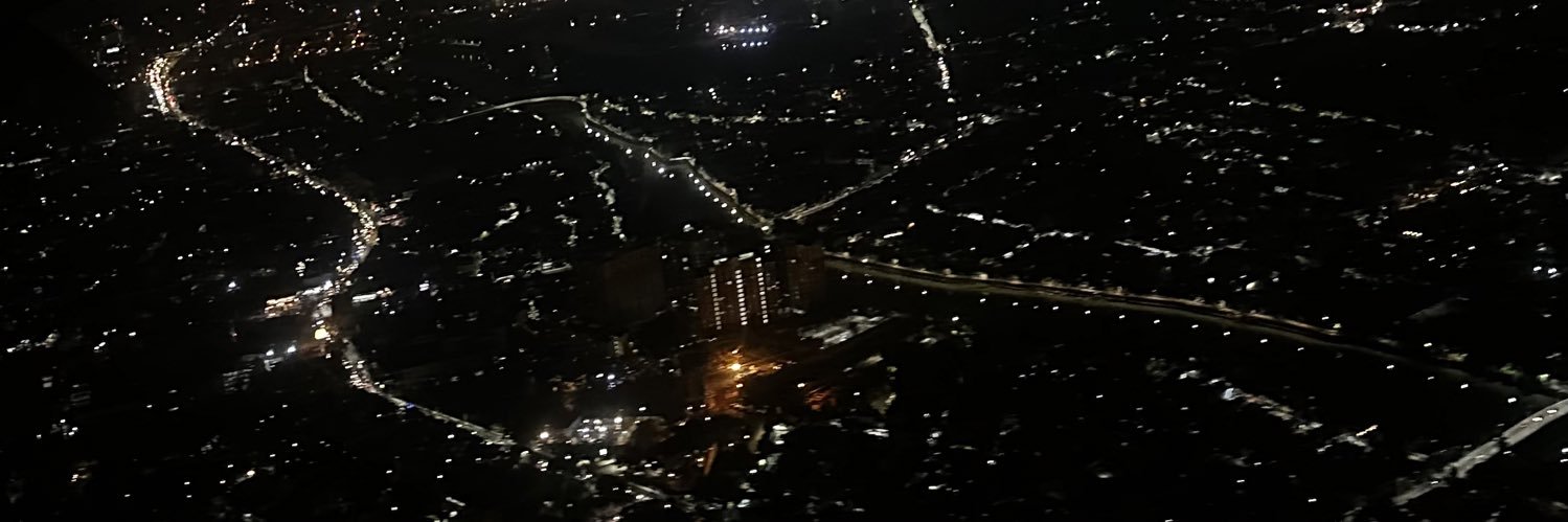 ariancantor's profile banner image