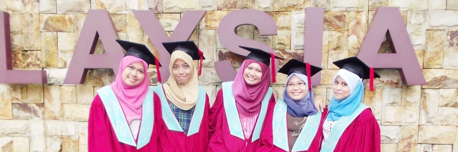 ummisayf's profile banner image