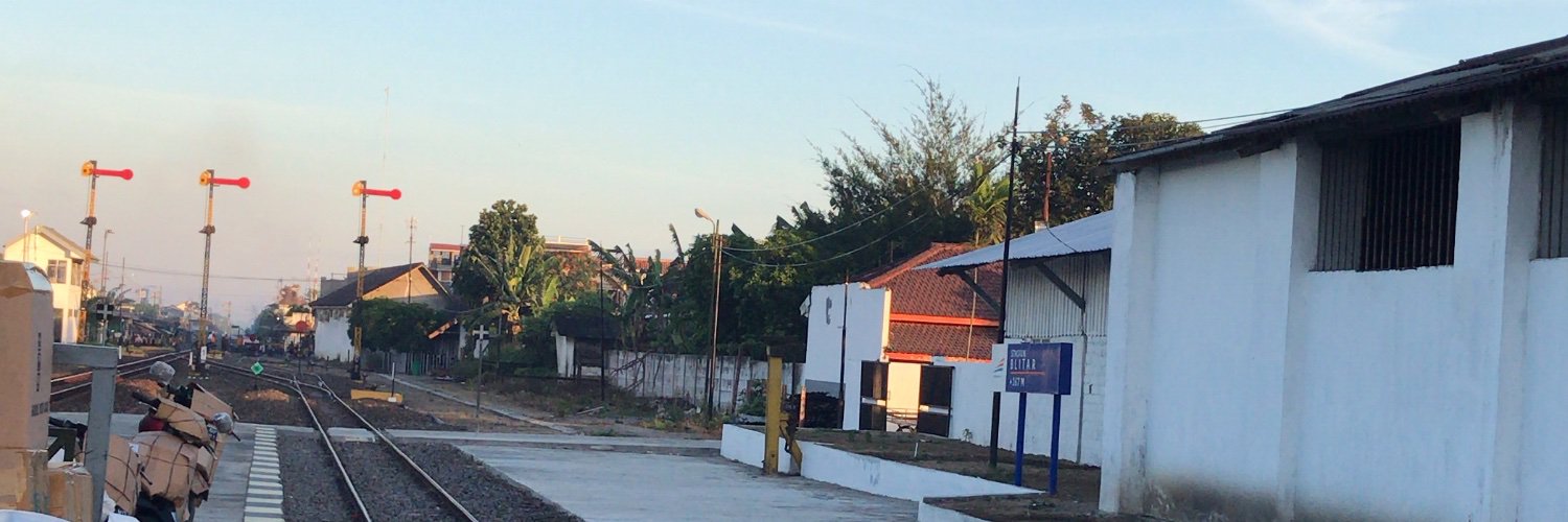 S O N I A banner