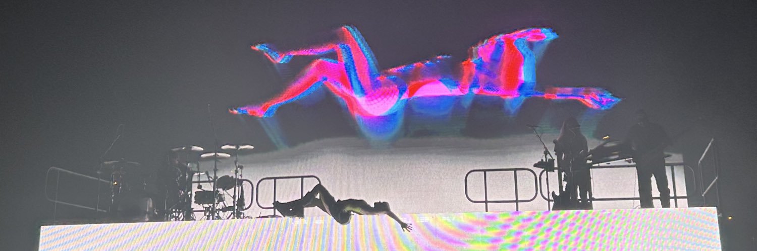 valbarretta's profile banner image