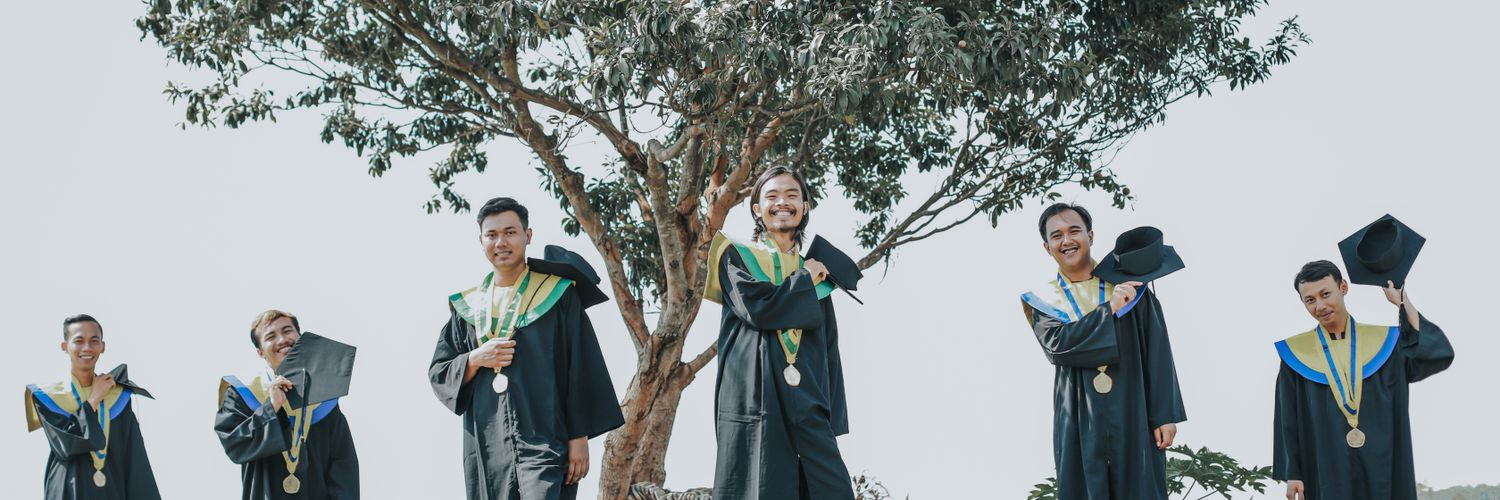 ures_uress's profile banner image