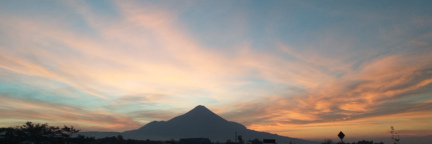 yan_kenta's profile banner image