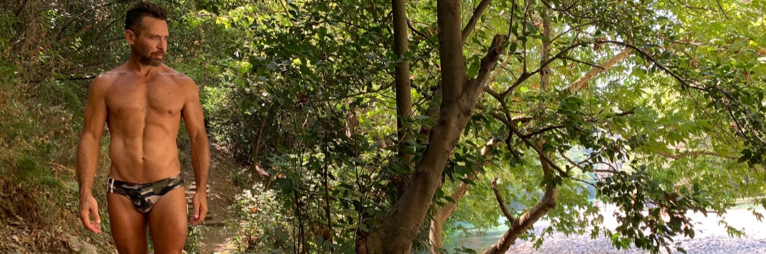 cheikh_rey's profile banner image