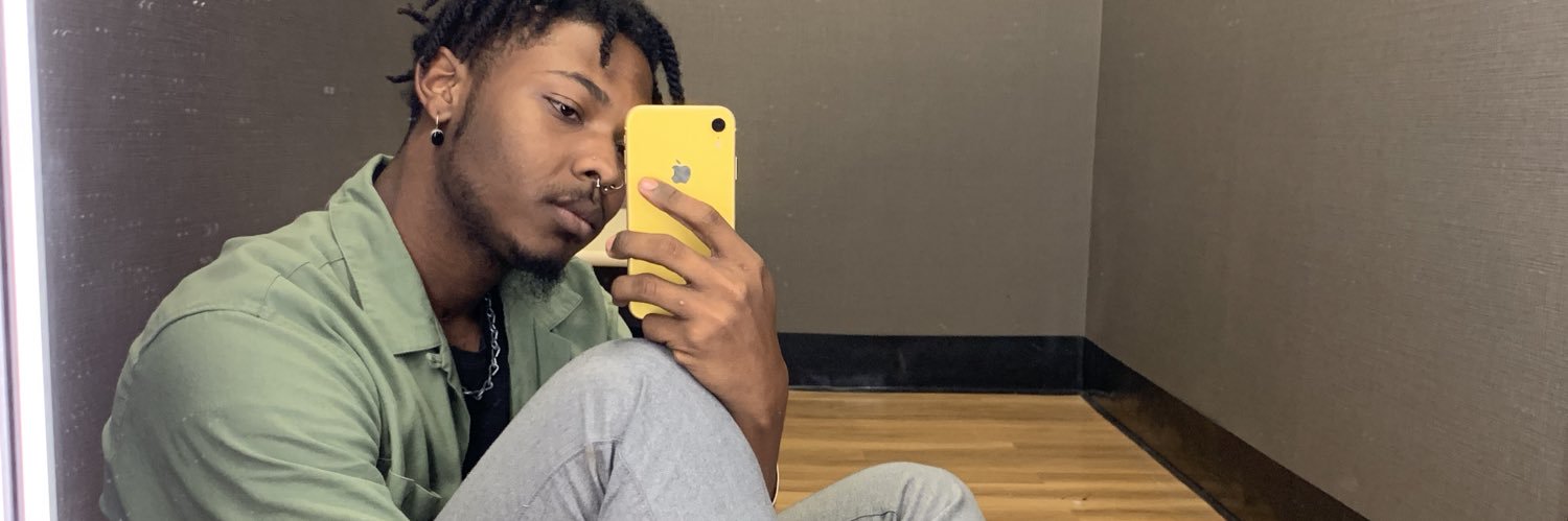 itskaap's profile banner image