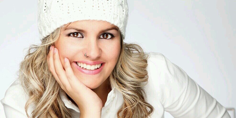 RaquelPeche's profile banner image