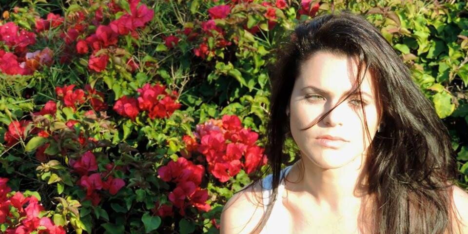 IsaCastilloCol_'s profile banner image
