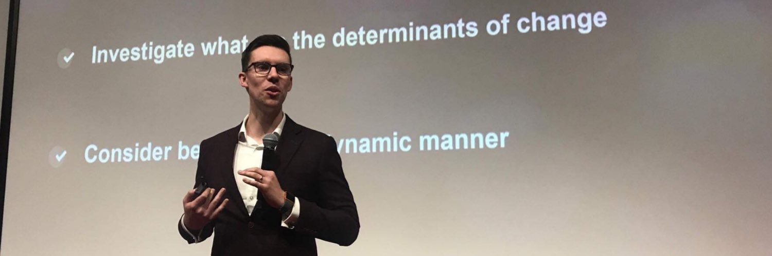 Dr Jason Pallant banner