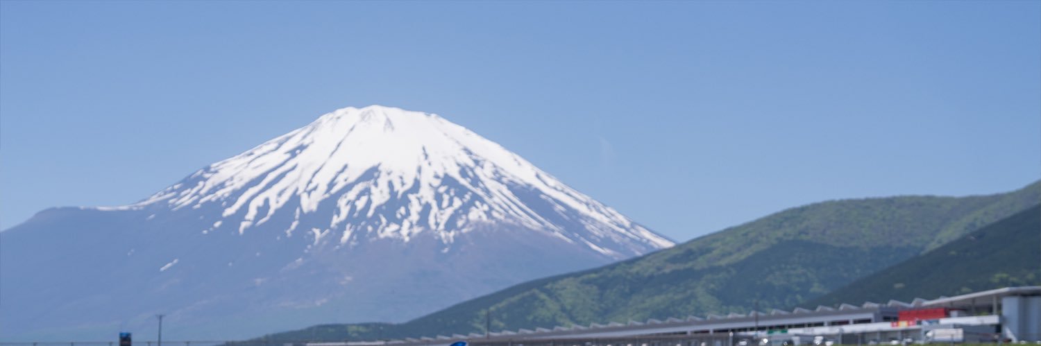 WISE_REACTION's profile banner image