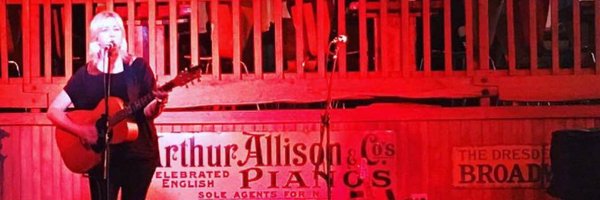 michellenadia Profile Banner