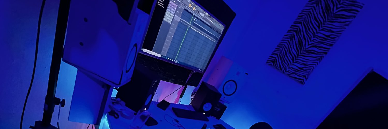 Damiadeb99's profile banner image