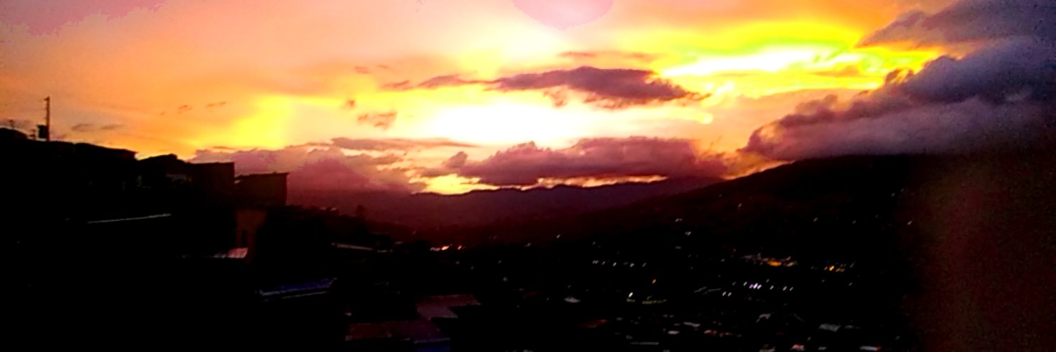 XoniiaMartinez's profile banner image