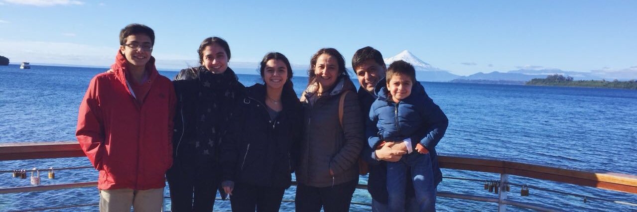 ValeHernandezP's profile banner image