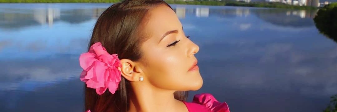 JenniferMoya's profile banner image