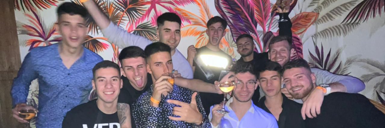 mollanooo's profile banner image