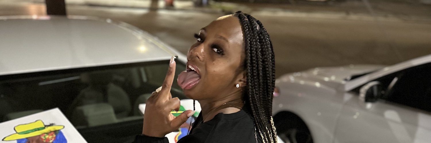MzPdaBestIs's profile banner image